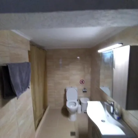 Stonemakers Hide * Karyotikon