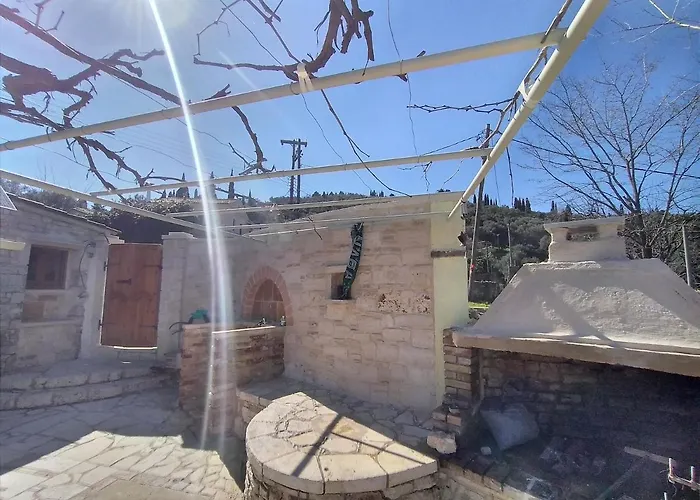 Stonemakers Hide Σπίτι διακοπών Καρυώτικο